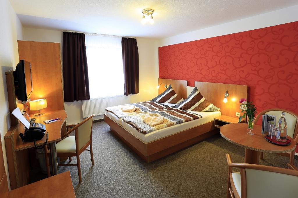 Landhotel & Brauhaus Prignitzer Hof Pritzwalk Rum bild